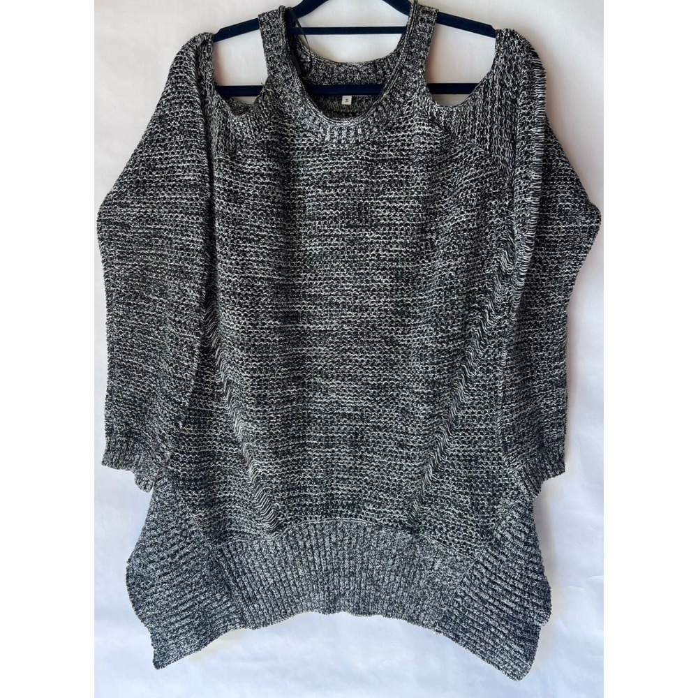 Willow & Clay Black White Knit Cold Shoulder Sweater Tunic Top